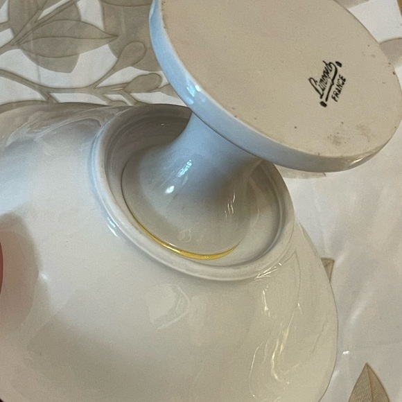 VINTAGE LIMOGES FRANCE PEDESTAL CANDY/NUT DISH GOLD AND ROSE DESIGN - Picture 6 of 8